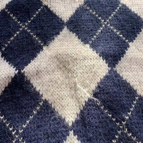 Vintage Navy Blue and White Argyle Sweater Vest - Picture 7 of 10